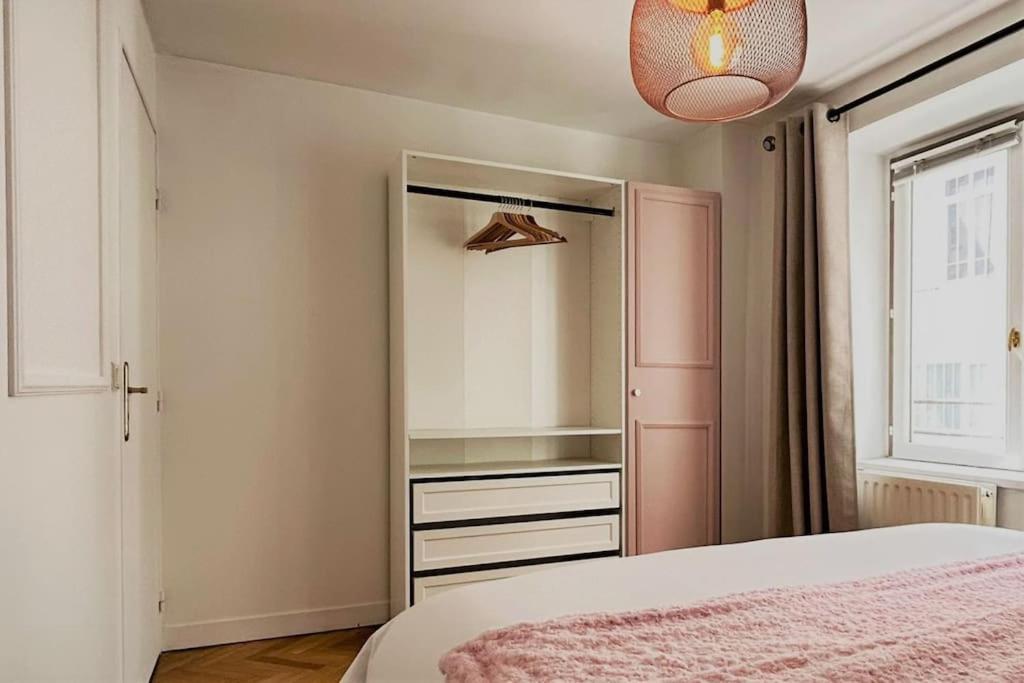 شقة Sublime Flat - Heart Of Paris - Le Marais المظهر الخارجي الصورة